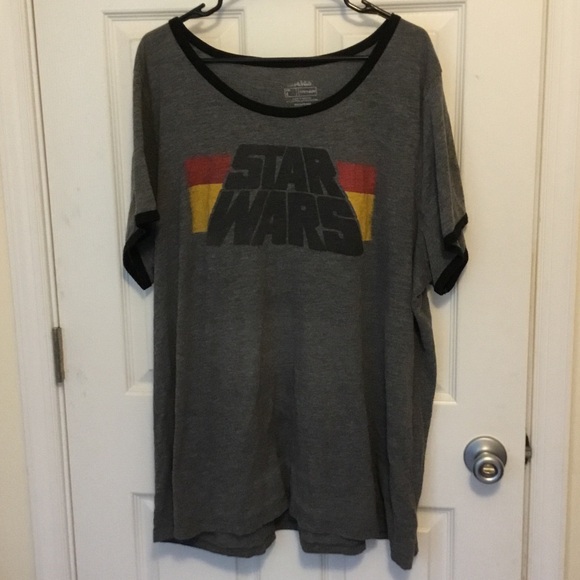 torrid Tops - Star Wars Graphic T-Shirt, Torrid size 4